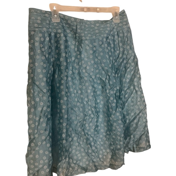 A David Brooks blue and white skirt in size 12 - Picture 2 of 8